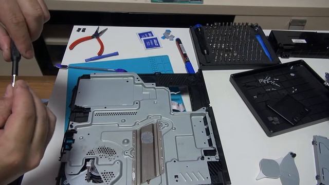 PS4 12xx thermal paste solij tseverlegee hiij uzuulev смотреть онлайн