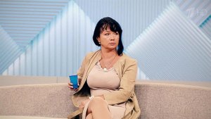 В "Пусть говорят" скандально известная Элина Мазур расскажет, как шла борьба за дом на Рублевке