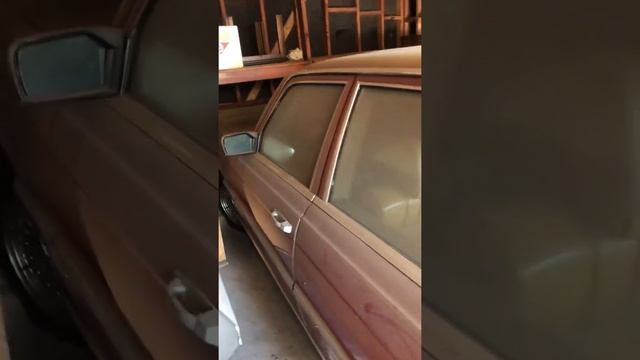 1977 Mercedes W116 450 SEL Garage Find Part 1 смотреть онлайн