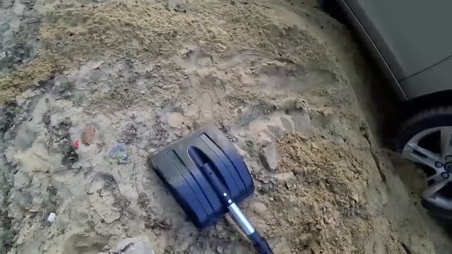 Упал в ЯМУ и СЛОМАЛ ногу. Украинский МАЛЬЧИК в ЯМЕ. Не УСЛЕДИЛ за БРАТОМ а4. ВЫРУБИЛСЯ до БОЛЬНИЦЫ