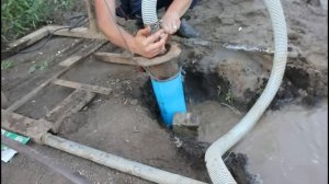 Бурение водой, чистка-прокачка фильтра скважины водой