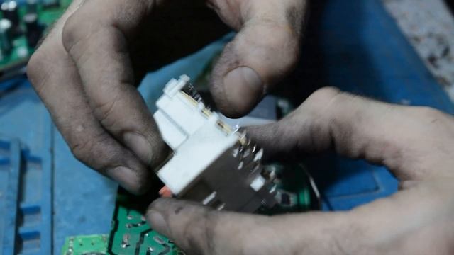 Ремонт Candy AQUAMATIC | Компактность - не всегда практично | Перестала реагировать на нажатия смотреть онлайн