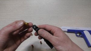 ПИСТОЛЕТ СТРЕЛЯЕТ ПУЛЯМИ И ВЫЛЕТАЮТ ГИЛЬЗЫ! Всё как в настоящем! ПОСЫЛКА С ALIEXPRESS.
