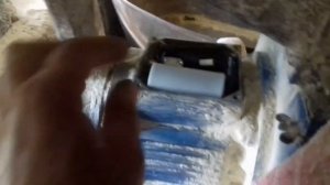 Сгорел конденсатор на дробилке у подписчика. Разбираю свою что бы узнать какой кандёр там стоит.