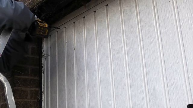 Garage door vent installation | Garage condensation смотреть онлайн