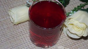 Вкусный компот из черной смородины