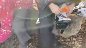 Не выходите на тонкий лёд! Не оставляйте детей без присмотра!!! МЧС РОССИИ ПРЕДУПРЕЖДАЕТ!