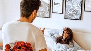 Почему с возрастом меняется взгляд на романтику в отношениях