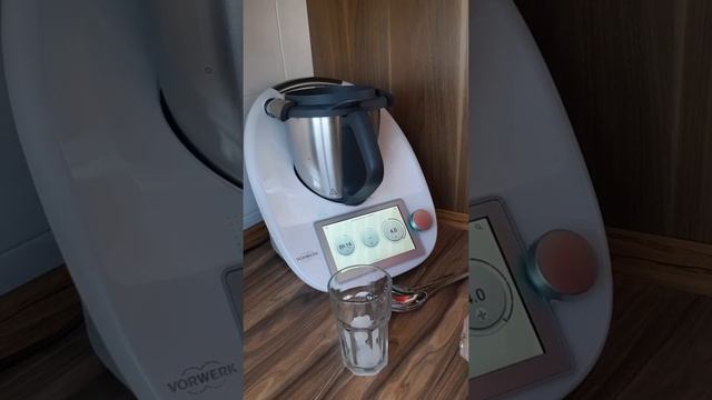 Готовим трендовый холодный кофе термомикс рецепт Dalgona caffe смотреть онлайн