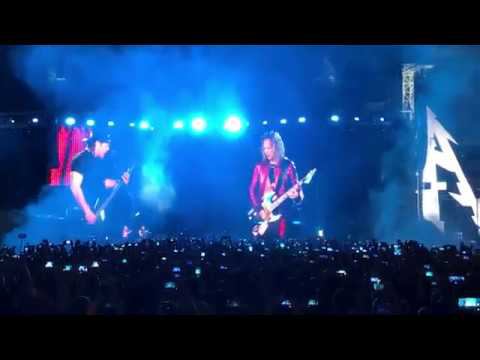 Metallica исполнила песню "Группа крови" смотреть онлайн