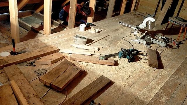 ЭкоБаня-Декор второго этажа и утепление опилками смотреть онлайн