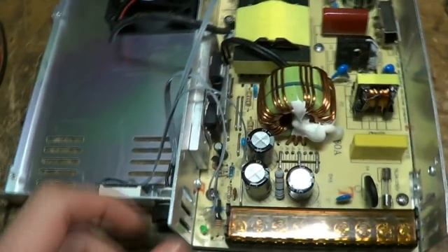 Modifying a S-400-12 switchmode power supply for variable output voltage