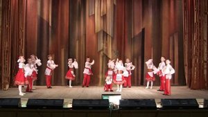 детский образцовый хореографический коллектив "Крынiчка" - Белорусский народный танец "Стрыкач"