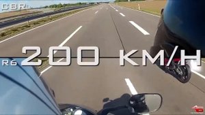 Yamaha R6 vs Honda CBR 600 RR   Acceleration 1080p   GoPro Hero]