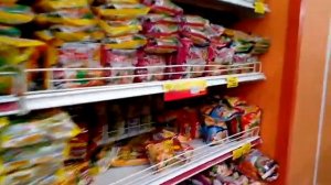 Супермаркет MAXIMARK, Нячанг. Вьетнамский культ лапши.