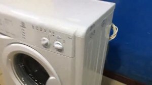 Стиральная машина Indesit WISL 104