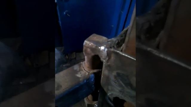 Самодельный станок для снятия пружин со стойки смотреть онлайн