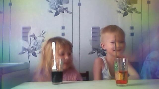 Оранжевое и Синее яблоки смотреть онлайн