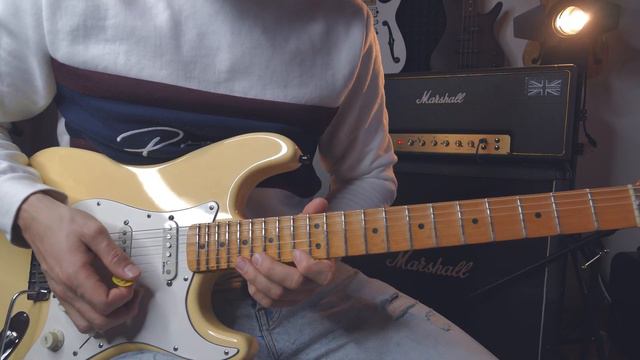 Yngwie Malmsteen - Fugue - Guitar Lesson - Midsection смотреть онлайн