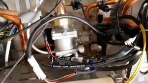 Ремонт (реле) датчика протока воды двухконтурного газового котла.