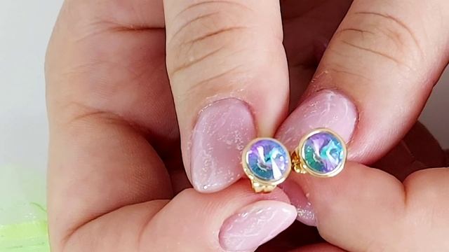 Серьги с кристаллами Сваровски смотреть онлайн