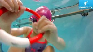 Варя (3 года) Обучение плаванию