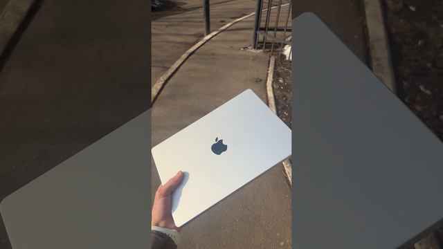 Silver-M3 MacBook Pro 14”