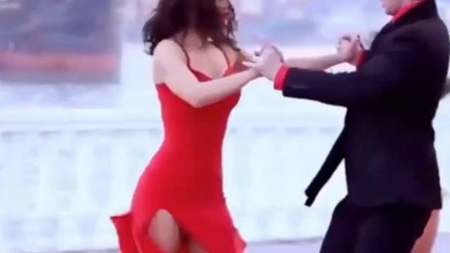 Maguera - Gypsy Siren (Video Edit) смотреть онлайн