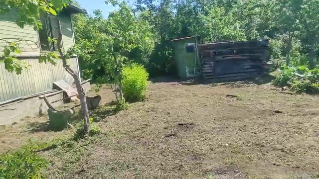01.07.22.Дача..не смотря на жару косим траву на втором участке. смотреть онлайн