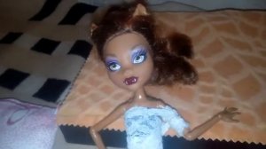 Как сделать очень очень очень легко кровать для кукол барби!