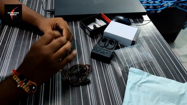 BoAt Nirvanaa Uno review in-Ear Earphones with Mic Unboxing | Best Earphone Under 799? смотреть онлайн