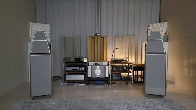 #2 Burmester MC 161 All-In-One Dat dere - Rickie Lee Jones смотреть онлайн