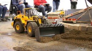 RC TRUCKS SCANIA, MAN, MERCEDES-BENZ, RC HYDRAULIC EXCAVATOR VOLVO, KABOLITE K350, RC TRACTORS!!