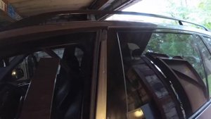 Коррозия шедоу лайн BMW E70, замена накладки рамки окна