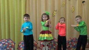 Вот и осень к нам пришла  Песня для осени.mp4