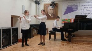 И. Шильцева "Шмелиный уик-энд" исп. Сиволоб Арина; Степанова Ефросинья; Дьячков Тимофей.