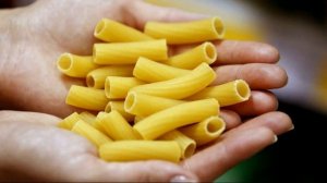 ОБЕД, вторые блюда. Запеканка в духовке: ЛАПШЕВНИК 138 Ккал / ПЕВЗНЕР, ЛЕЧЕНИЕ ПИТАНИЕМ, ПП рецепты