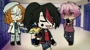 |Meme|-|13 карт|-|попробуй не заметить когда я рядом иду|-|РомеЭмма,ЭммаКлео(?), ЭммаНиколь(?)|