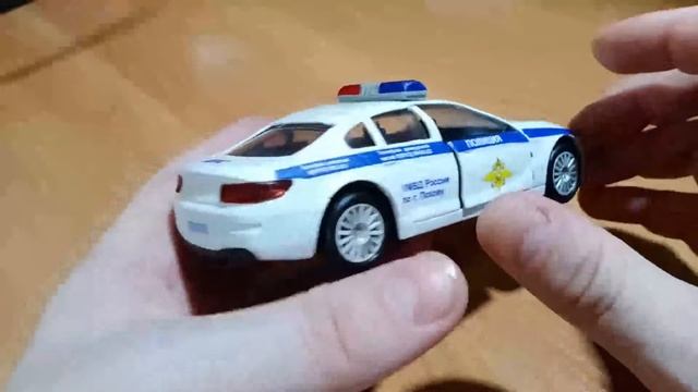 Конверсия модели BMW. Восстановленная игрушечная модель.mp4 смотреть онлайн