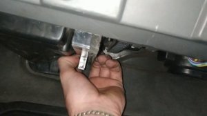 Смена фильтра салона Chevrolet Lacetti 1.8