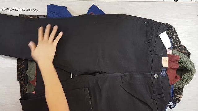 01239 Mix Kiabi М/Ж (осень-зима) 2 пак 11,70 12,90€ одежда сток смотреть онлайн