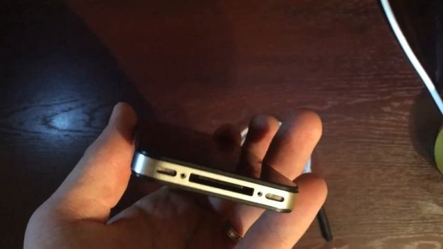 Замена задней крышки на iPhone 4/4s смотреть онлайн
