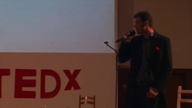 Storytelling in design | Jindřich Fialka | TEDxSciencesPoCampusDijon смотреть онлайн