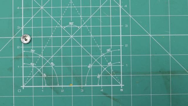 Часть #3. Чехол для AirPods. Обтяжка кнопки кожей и мелкие детали. смотреть онлайн