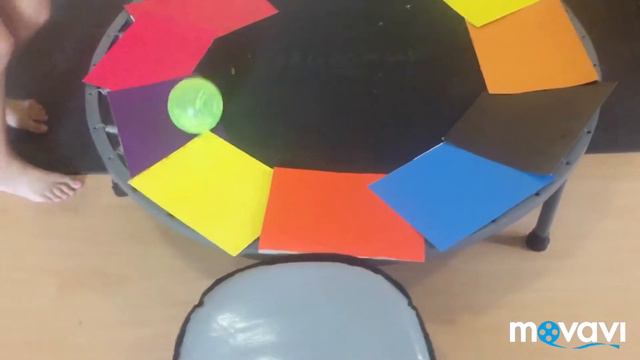 Хомяки джунгарики.Прыжки на батуте смотреть онлайн