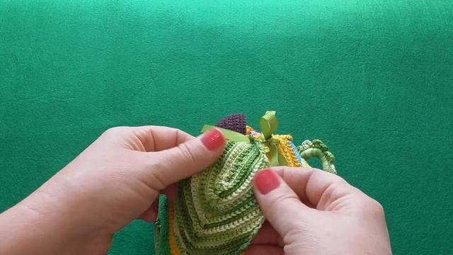 Развивающий вязаный кубик Радужные развивашки смотреть онлайн