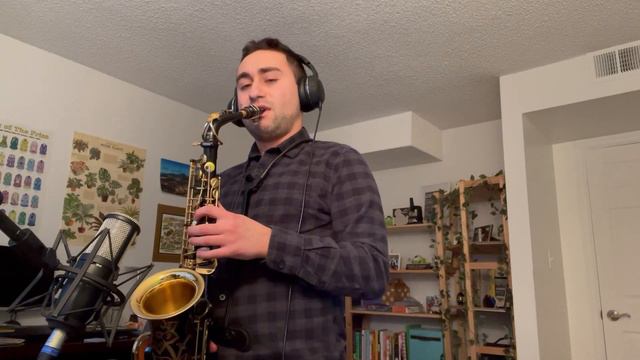 Christmas Time is Here - Saxophone Cover смотреть онлайн