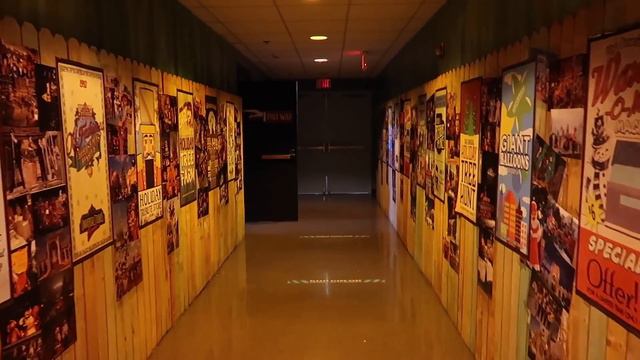 Orlando Informer at Universal Orlando Day 2! Lavender Ice Cream, The Grinch, Diagon Alley, Firework смотреть онлайн