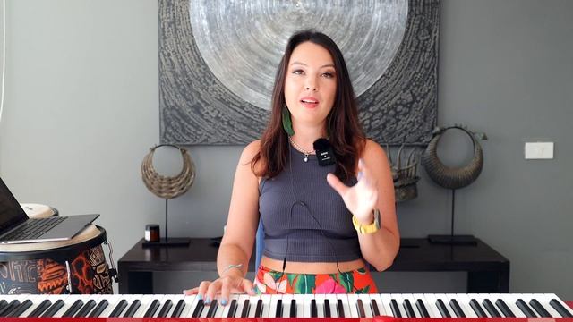 Как играть в стиле latin piano. Сальса на фортепиано. смотреть онлайн