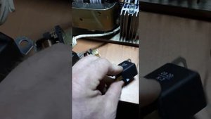 Автомобильные реле на 12В. что внутри.